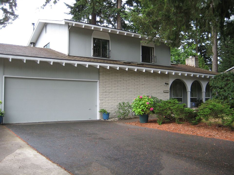1st image of 7207 Onyx Dr SW