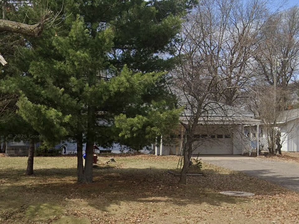 1st image of 17301 160th Ave