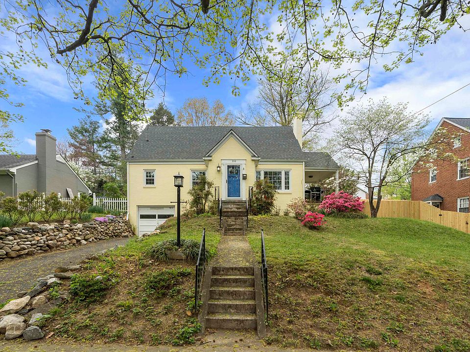 855 Woodrow Ave, Waynesboro, VA 22980 Zillow