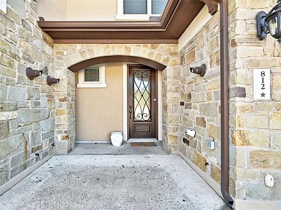 4th image of 812 San Remo Blvd #28E