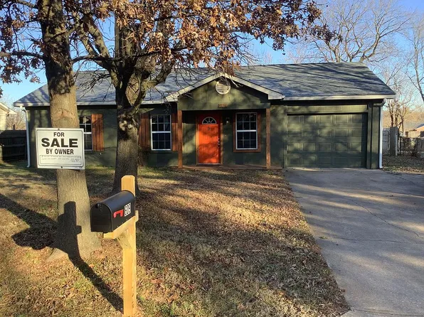 609 E Lilac St, Rogers, AR 72756