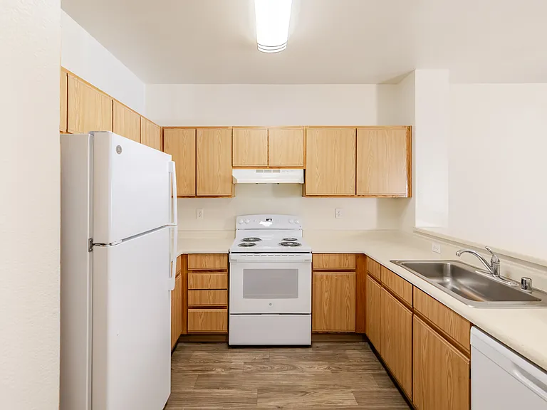 Parkview Family Apartments — Photo 7