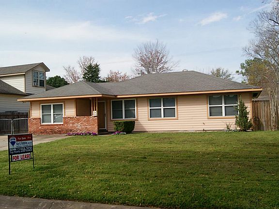 2nd image of 9602 Long Branch Ln