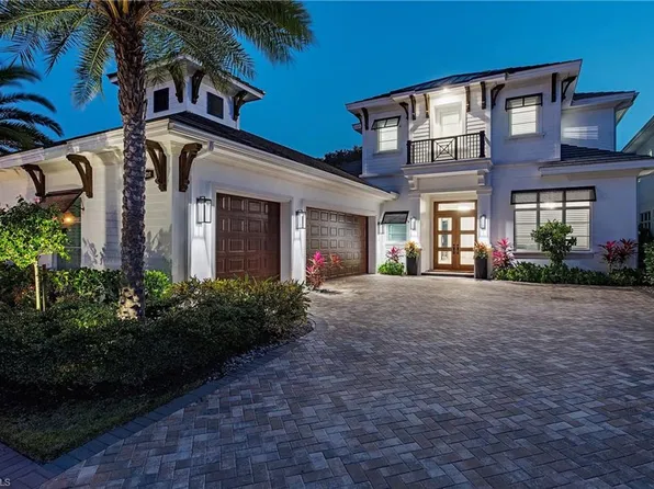 6830 Mangrove AVE, NAPLES, FL 34109