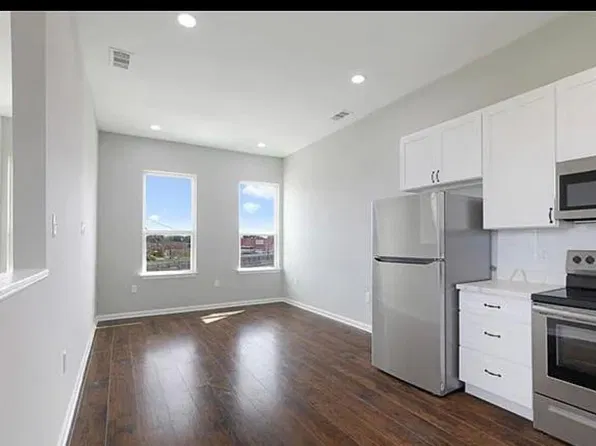 9214 Edinburgh St, New Orleans, LA 70118