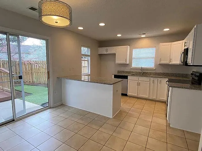 12131 Bottlebrush Pl — Photo 5