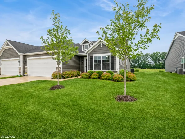 2530 Springdale St, Chesterton, IN 46304