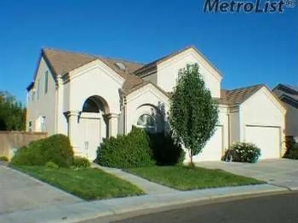 8835 Staplehurst Way, Elk Grove, CA 95624