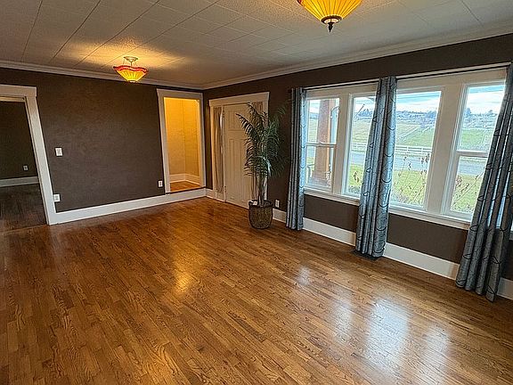 2nd image of 11308 Tieton Dr