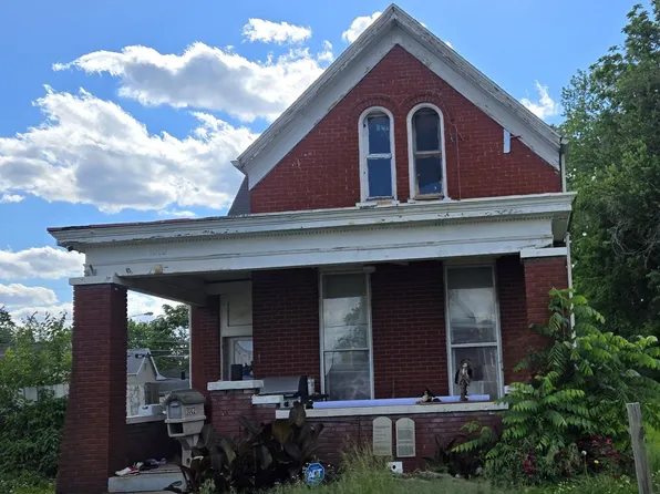 1002 Edgar St, Evansville, IN 47710