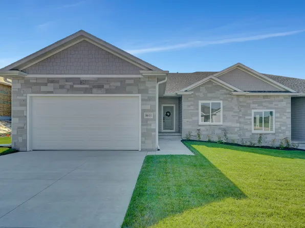 8611 S 49th St, Lincoln, NE 68516