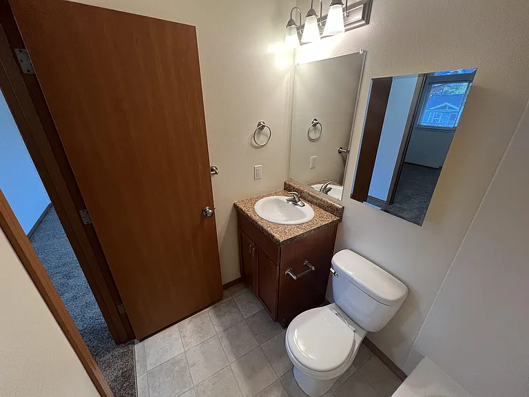324 Avenue J #10 — Photo 8