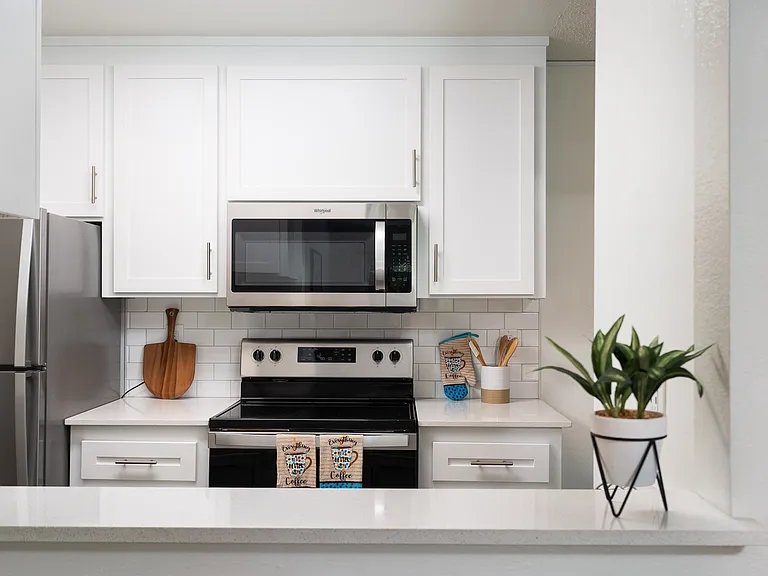 Kitchen | Creekwood | Apartments For Rent In Hayward CA