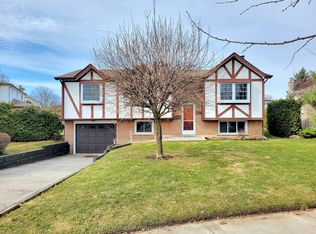 2338 Dorothea Ct, Mississauga, ON