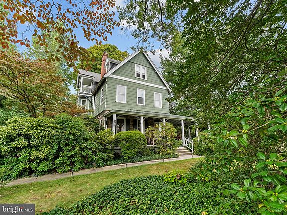 2nd image of 1001 Willow Grove Ave