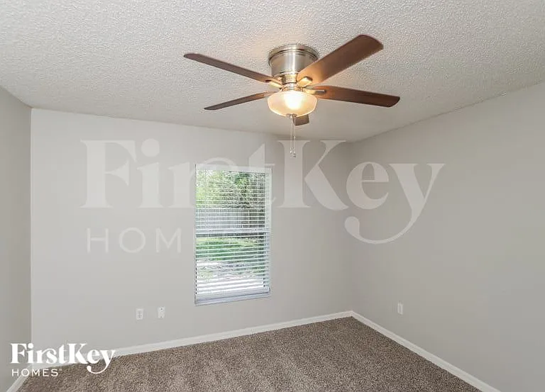 826 Tedder Rd SE — Photo 11