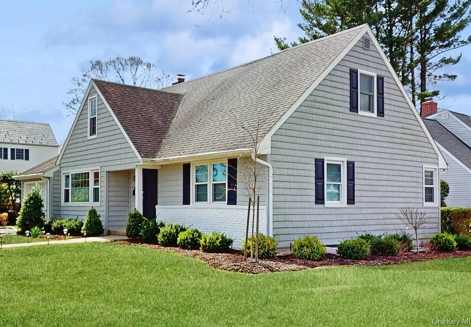 4 bed, 2.0 bath, 1428 sqft, $7,800 — Photo 3