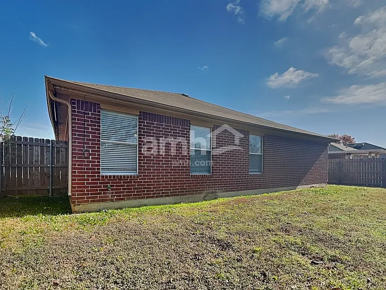 1313 Gray Dawn Dr — Photo 21