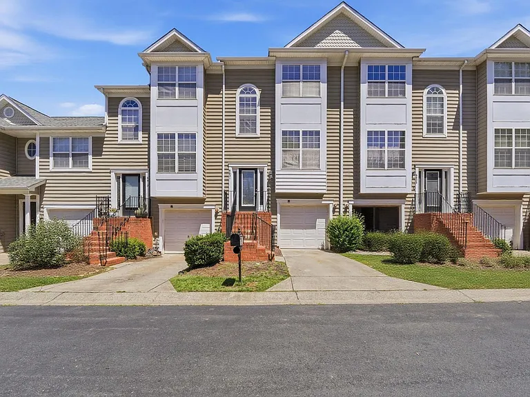 6621 Tor Dr — Photo 11