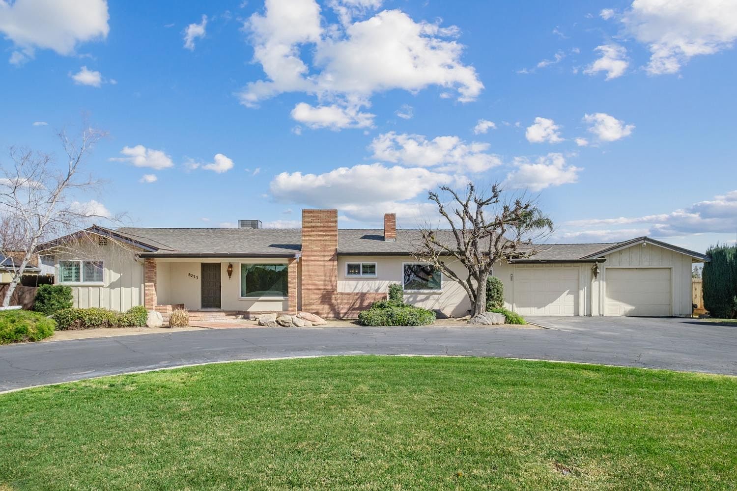 8233 S Frankwood Ave, Reedley, CA 93654 Zillow