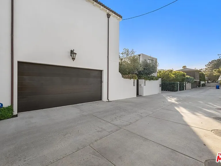 27212 Escondido Beach Rd — Photo 26