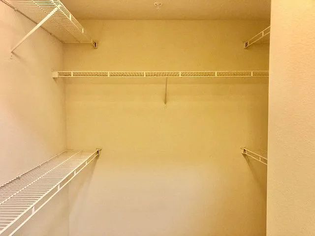 Estancia San Miguel three bedroom walk-in closet