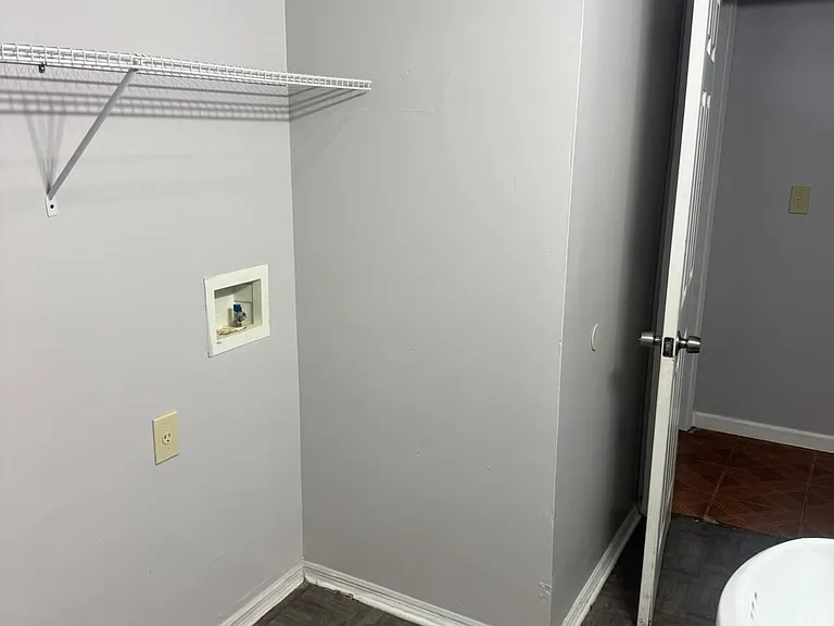 3904 Conley Downs Ln — Photo 12