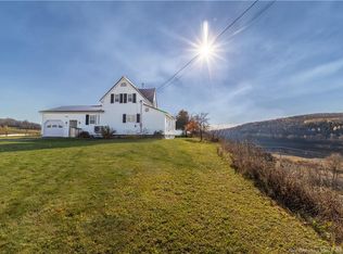 10 Clarence Hunter Ln, Peel, NB E7L4E9