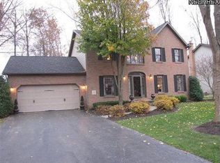 312 Deer Creek Trl, Cortland, OH