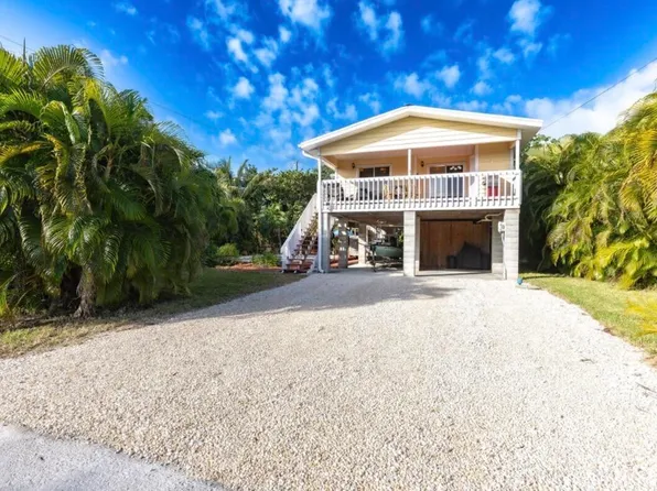 53 Treasure Chest Dr, Cudjoe Key, FL 33042