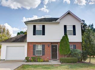 120 Breeze Dr, Murfreesboro, TN 37129