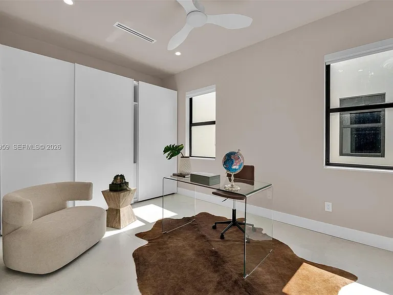 920 NE 17th Ave #A — Photo 38