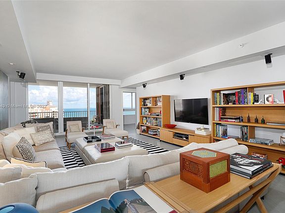 2nd image of 789 Crandon Blvd APT 1806