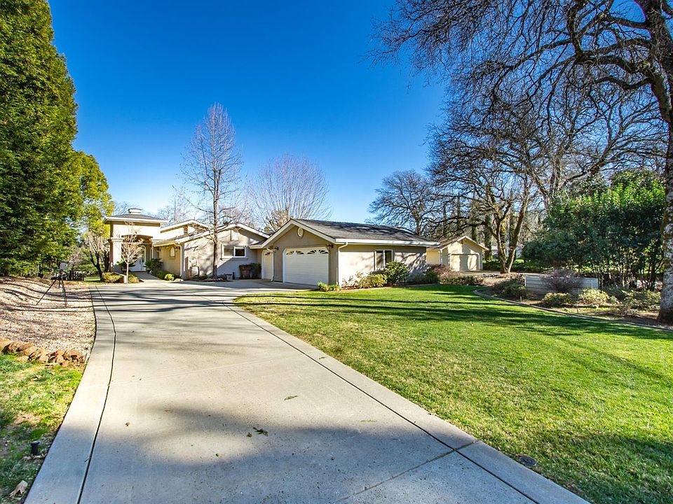 1st image of 24257 Oakmont Way