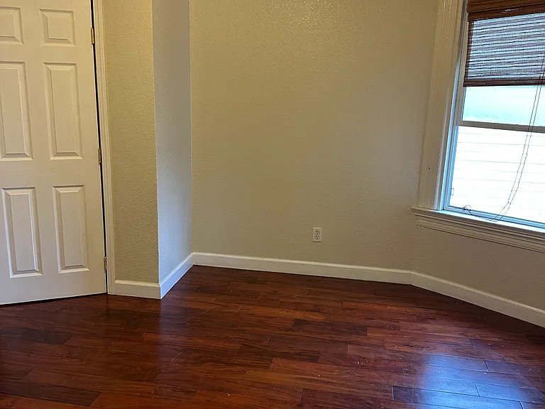 2841 Filbert St #1 — Photo 9
