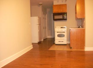 1713 S 19th St #1F, Philadelphia, PA 19145