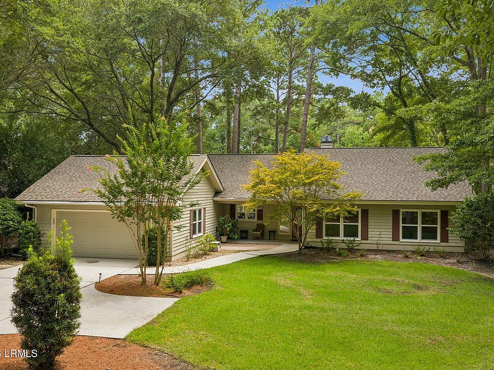 1st image of 228 White Oaks Circle