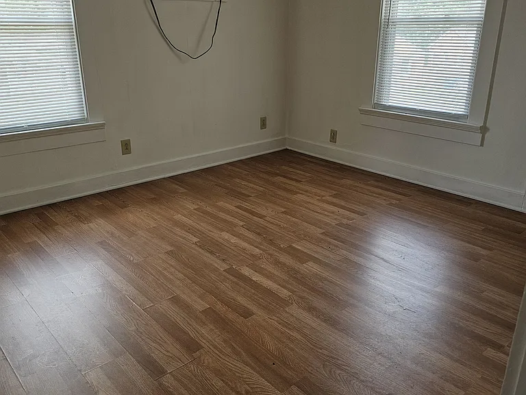 2413 Blanchard Ave #3 — Photo 9