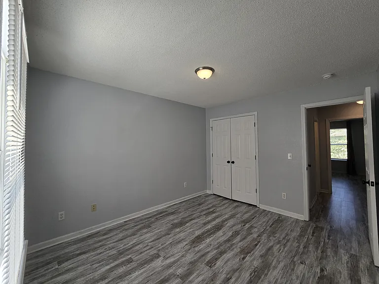 934 Egret St — Photo 14
