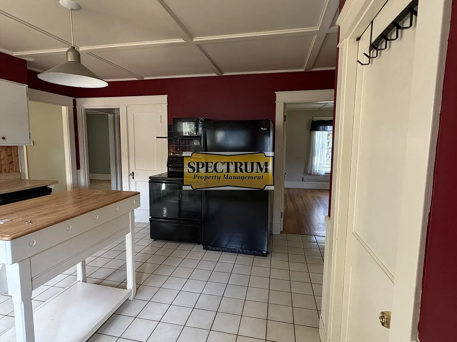 2 bed, $1,400 — Photo 3