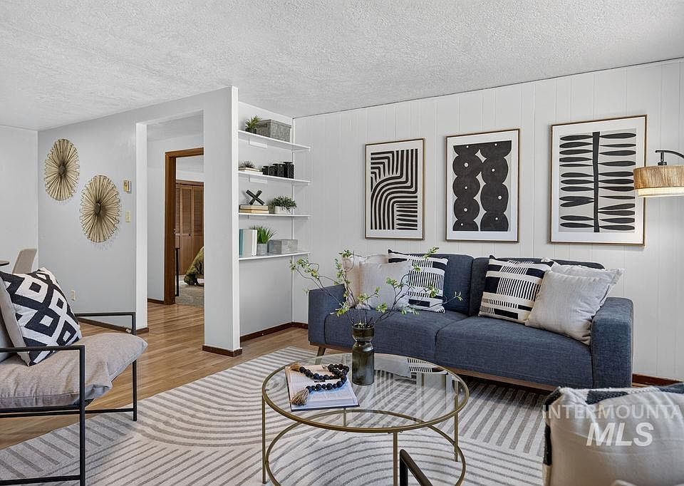 1st image of 2809 W Bella St