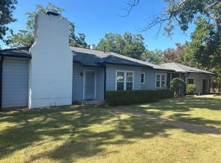 603 Fulton St, Fredericksburg, TX 78624