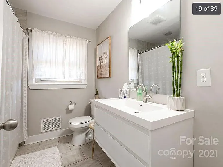 6504 Carsdale Pl — Photo 12