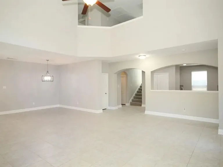 2136 Mulberry Dr — Photo 7