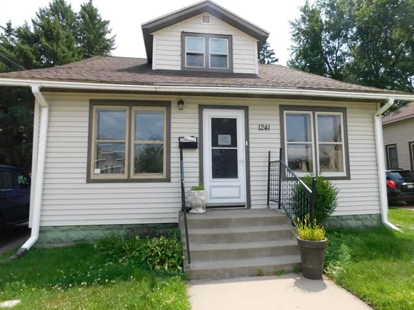 1241 4th Ave, Stevens Point, WI 54481