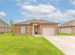 143 Essence Ave, Thibodaux, LA 70301