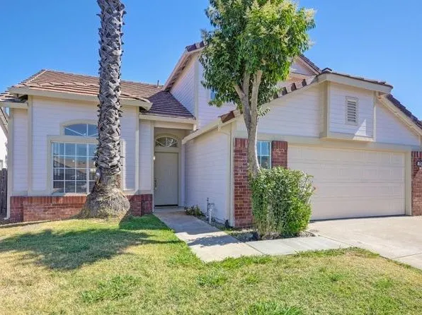 7251 Alpine Frost Dr, Sacramento, CA 95823