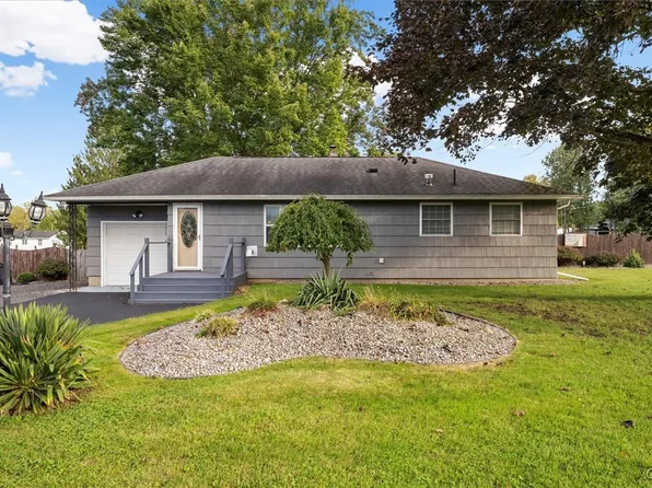 7098 North St, Rome, NY 13440
