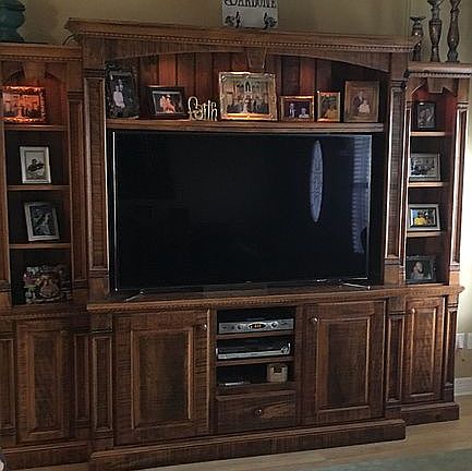 Den Entertainment Center