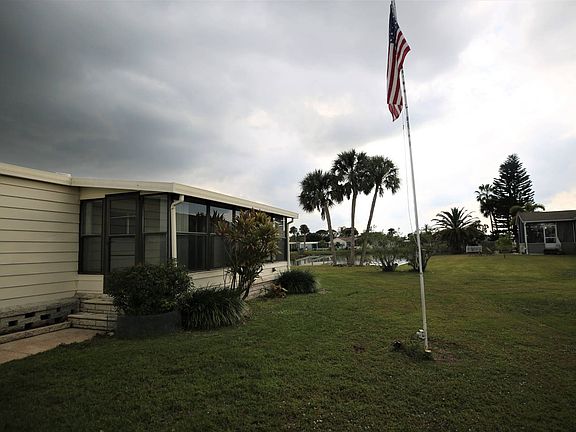 5th image of 8775 20th St Lot 249